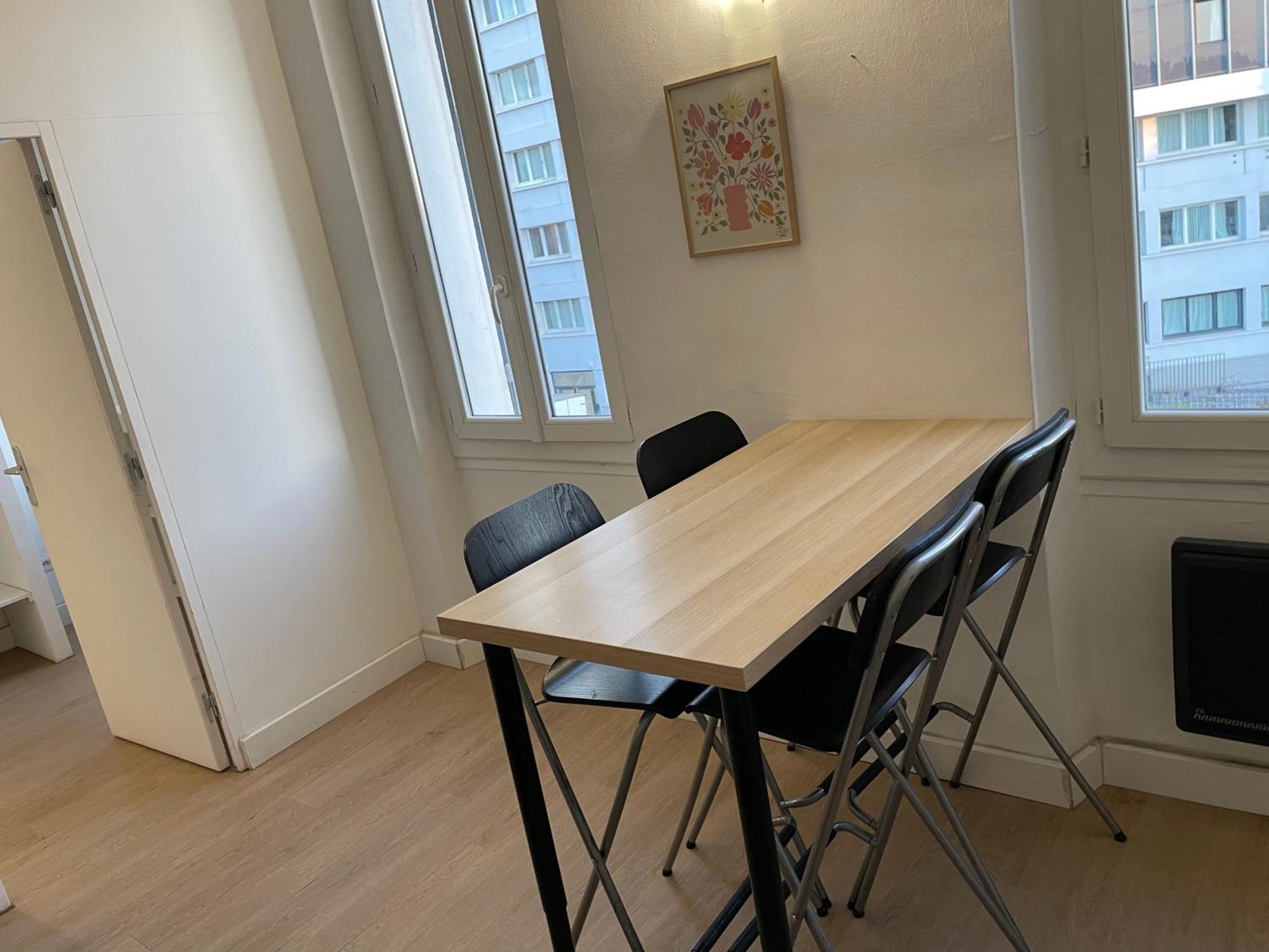 Apartment Joli 2 Pieces Proche Gare St Charles Marseilles